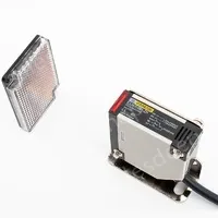 Retroreflective photoelectric switch E3JK-R2M2 12-24VDC 5 wires Sensing distance 2m