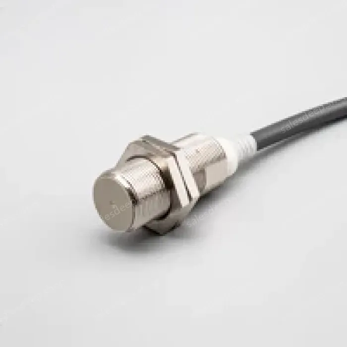 M18 Shield Inductive proximity switch E2E-X5Y2-Z 2M