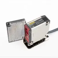 Retroreflective photoelectric switch E3JK-R2M2 12-24VDC 5 wires Sensing distance 2m